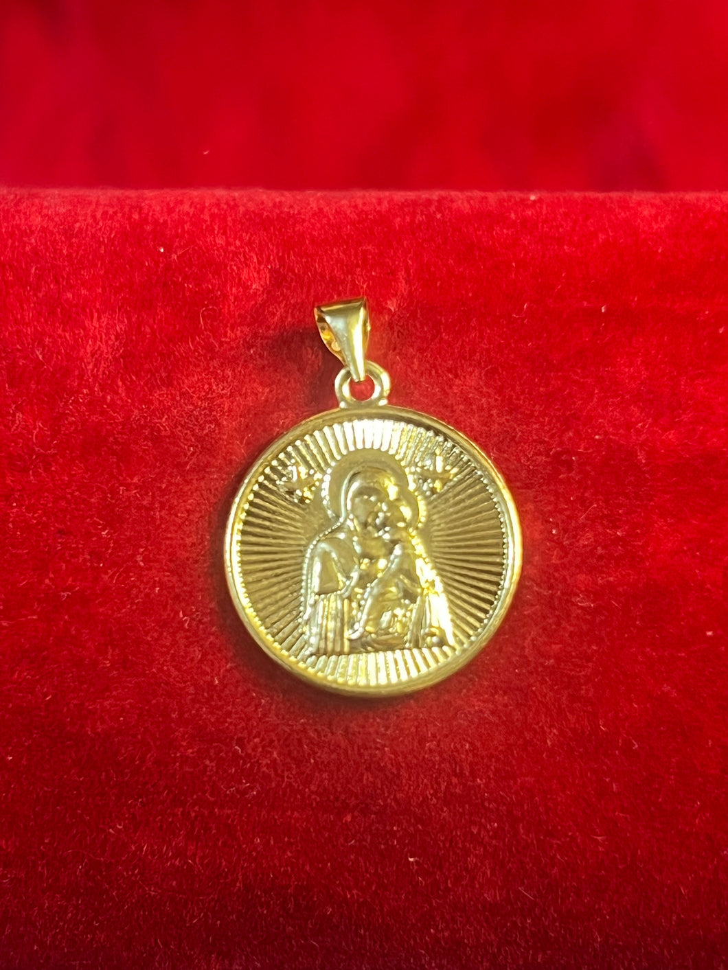 MOTHER & CHILD PENDANT