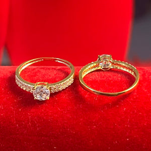 ENGAGEMENT RING WITH STONE